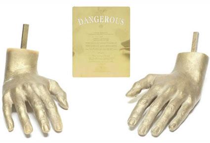 مزاد علني لممتلكات مايكل جاكسون